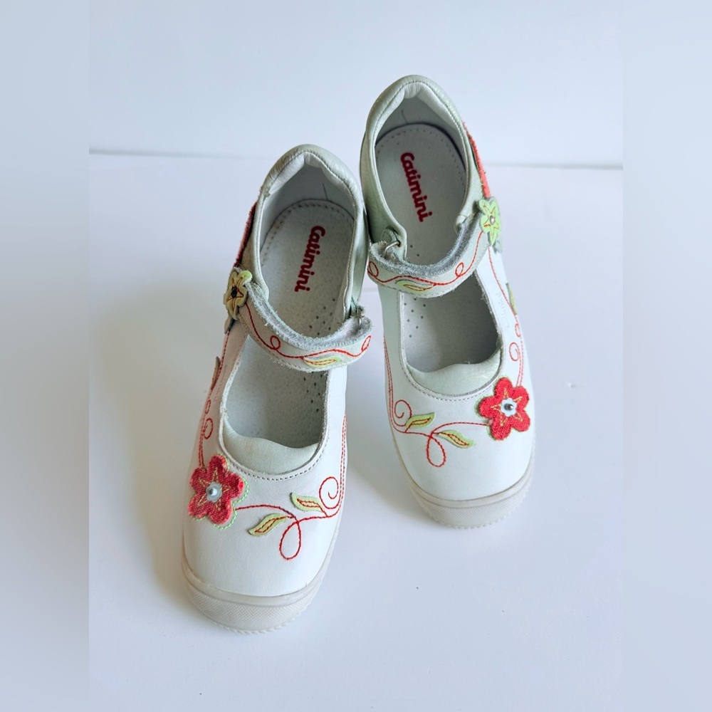 Catimini Girls Leather Shoes Sz 33 EU 2 US White Floral Embroidery Made Morocco